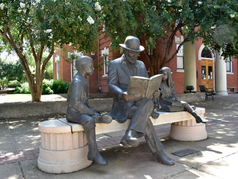 Treasured Moments in Downtown Bryan, Texas